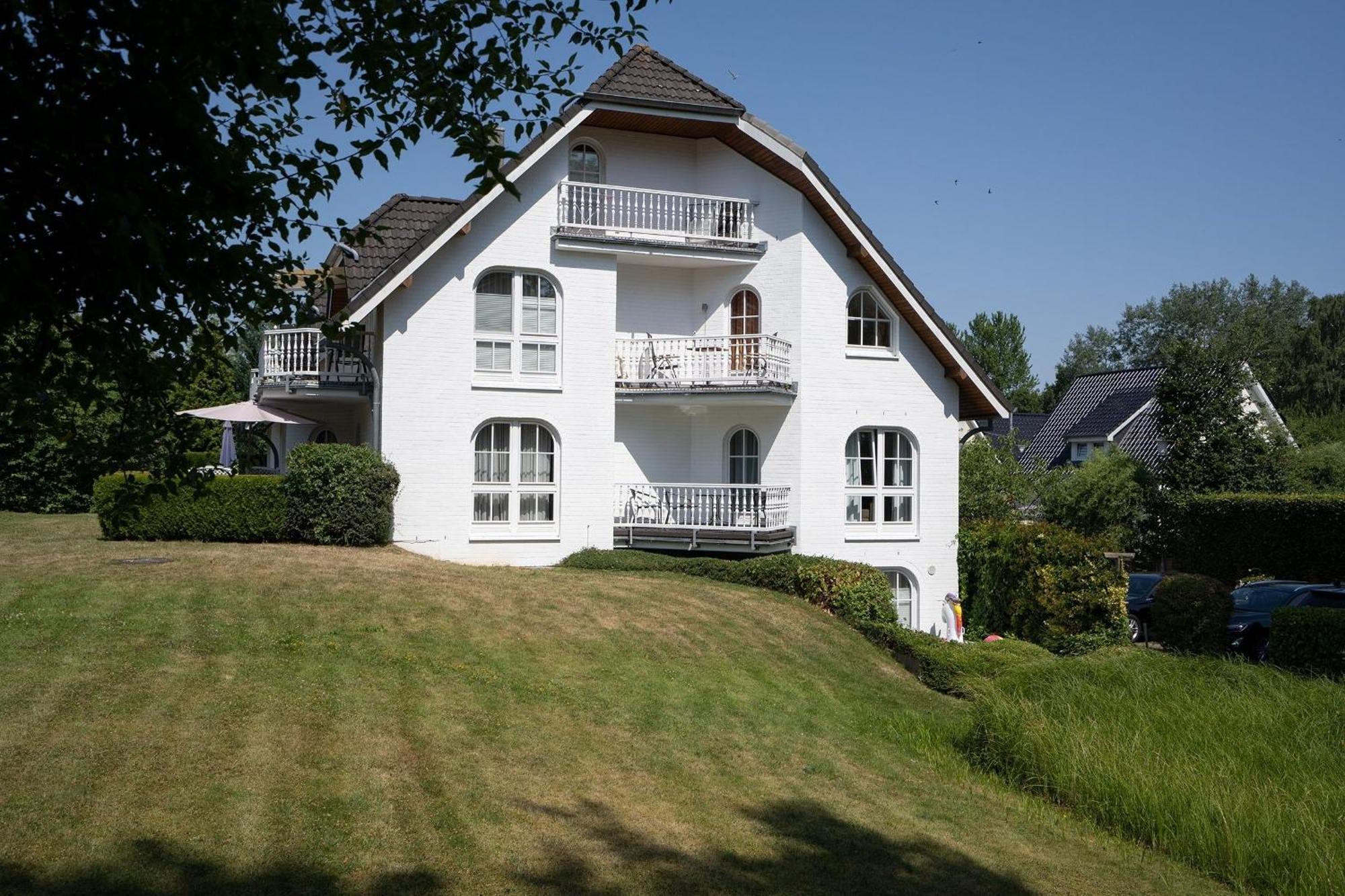 Haus Pegasus Auszeit Am Meer Scharbeutz Exterior photo